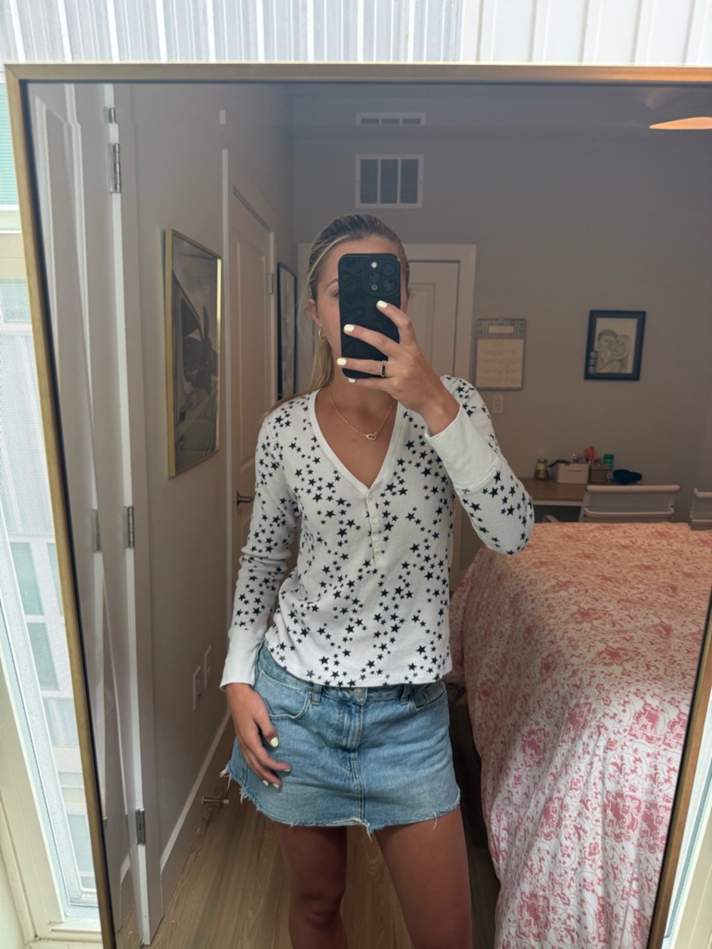 White Star-Print V-Neck Button Top